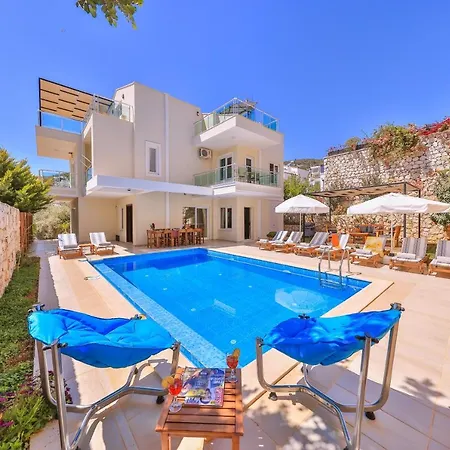 Mystic Private Pool-garden & Sea Views In Location 别墅